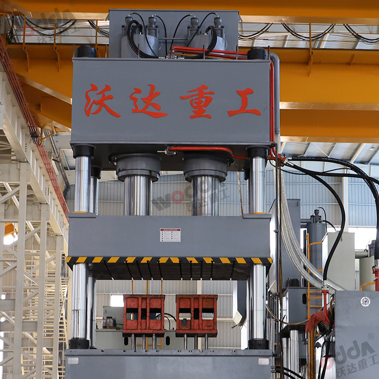 1000液壓機(jī)（立柱、油缸）
